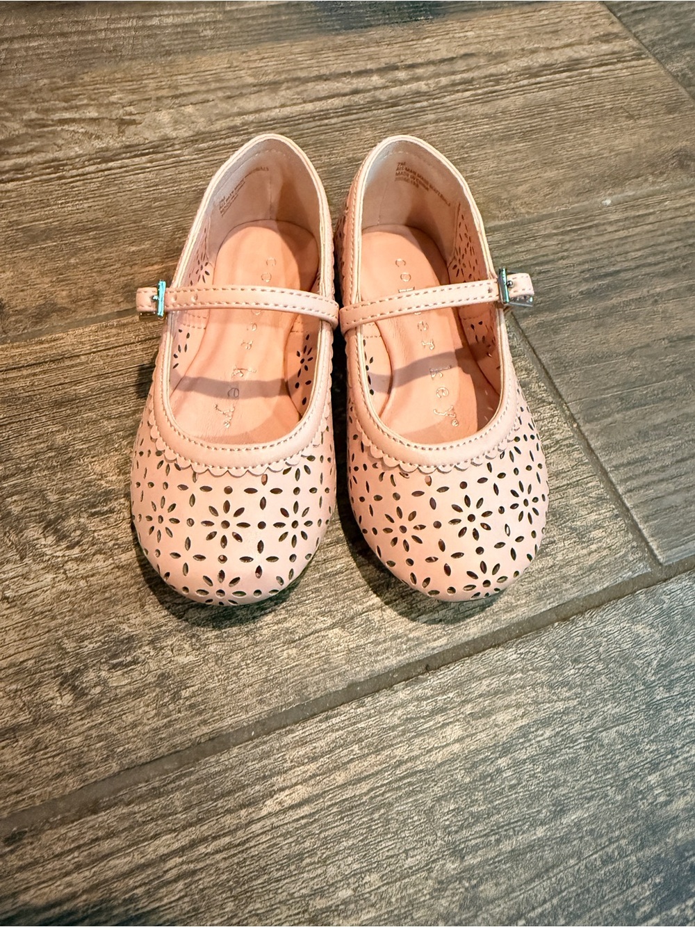 Girls Pink Mary Jane Floral Laser-Cut Shoes